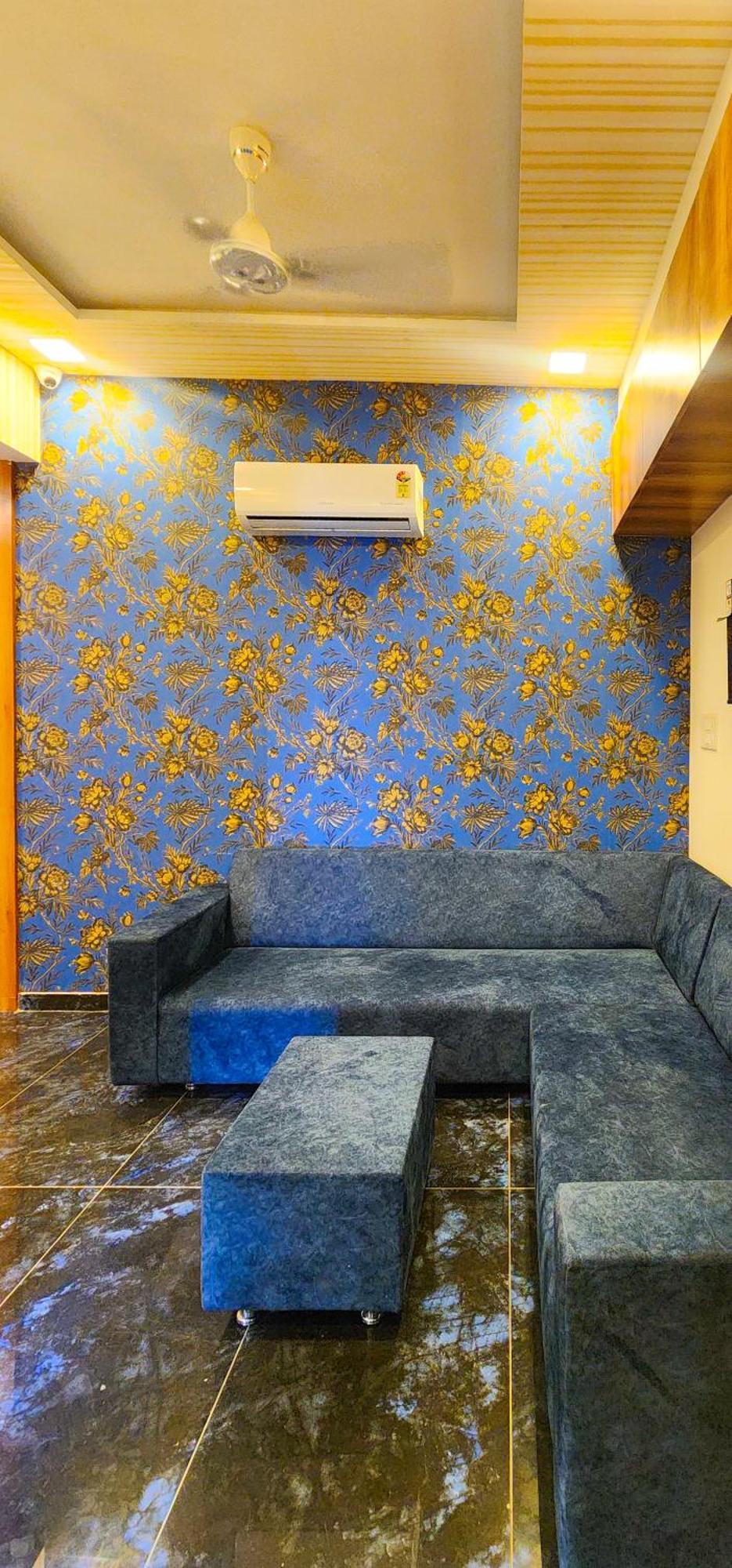 Hotel Nova Blue أحمد أباد المظهر الخارجي الصورة