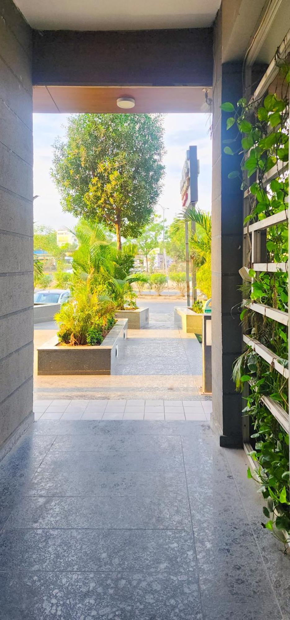 Hotel Nova Blue أحمد أباد المظهر الخارجي الصورة