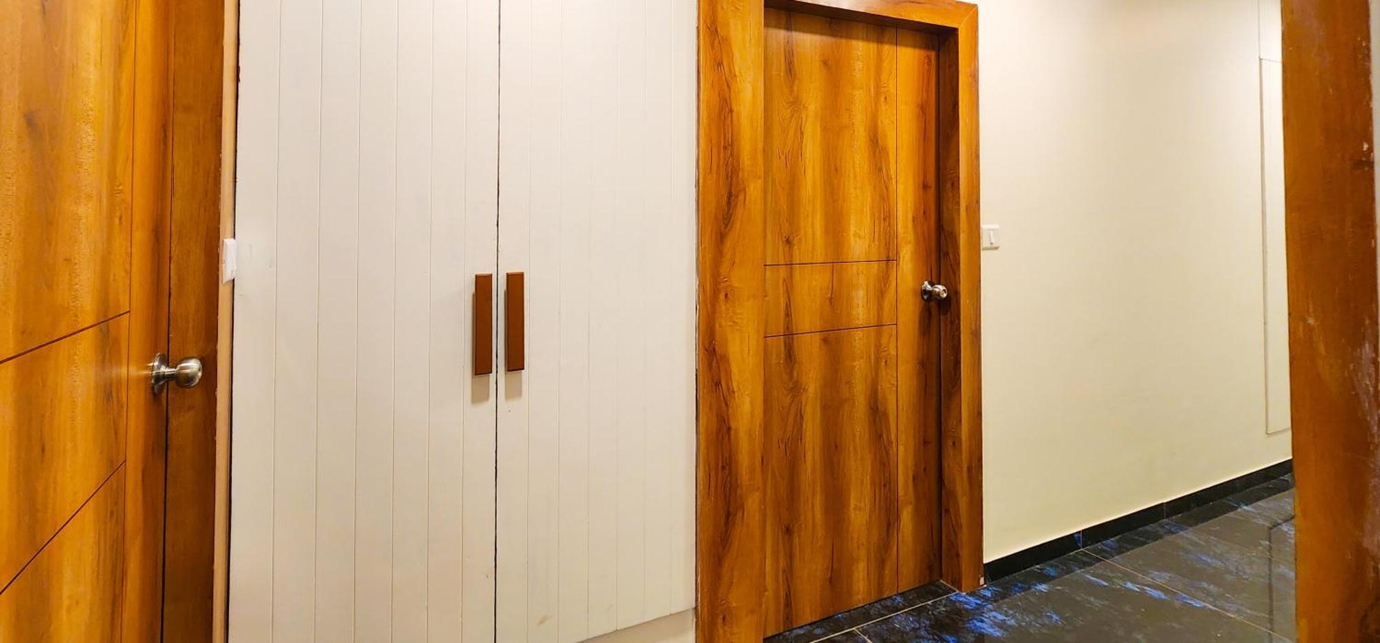 Hotel Nova Blue أحمد أباد المظهر الخارجي الصورة